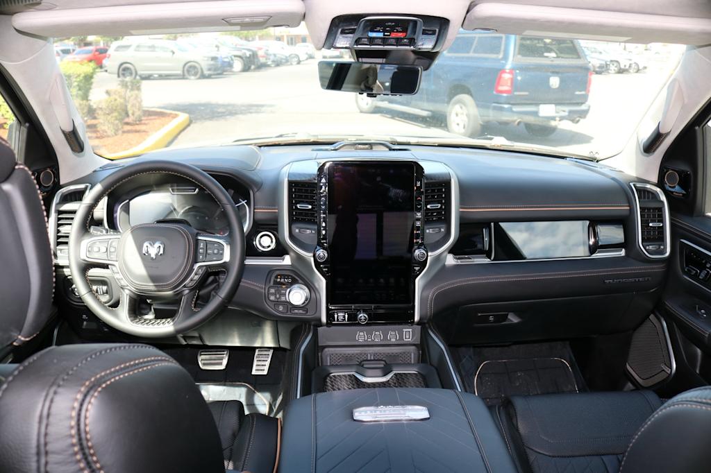 Thumbnail: 2026 RAM 1500 - 7