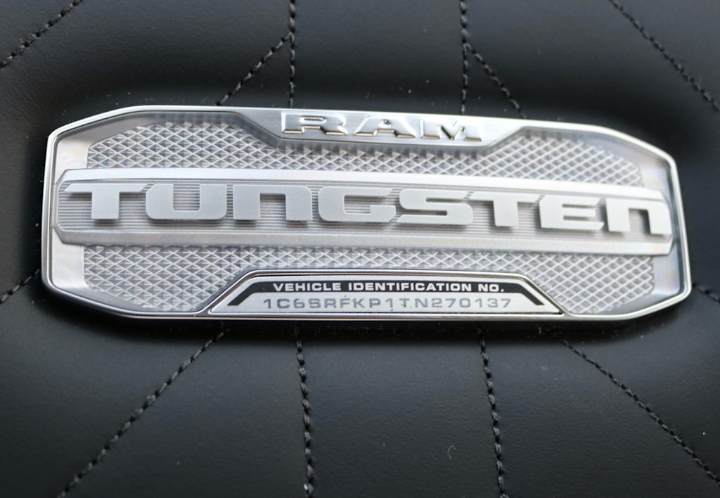 Thumbnail: 2026 RAM 1500 - 15