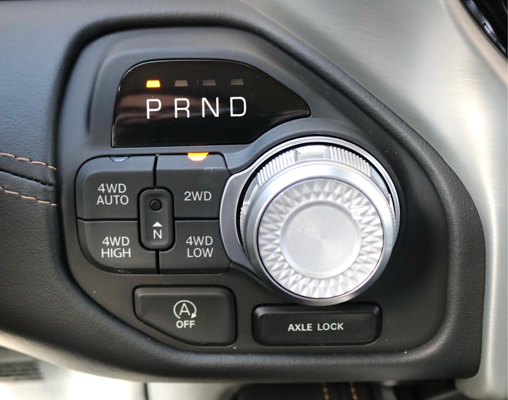 Thumbnail: 2026 RAM 1500 - 25
