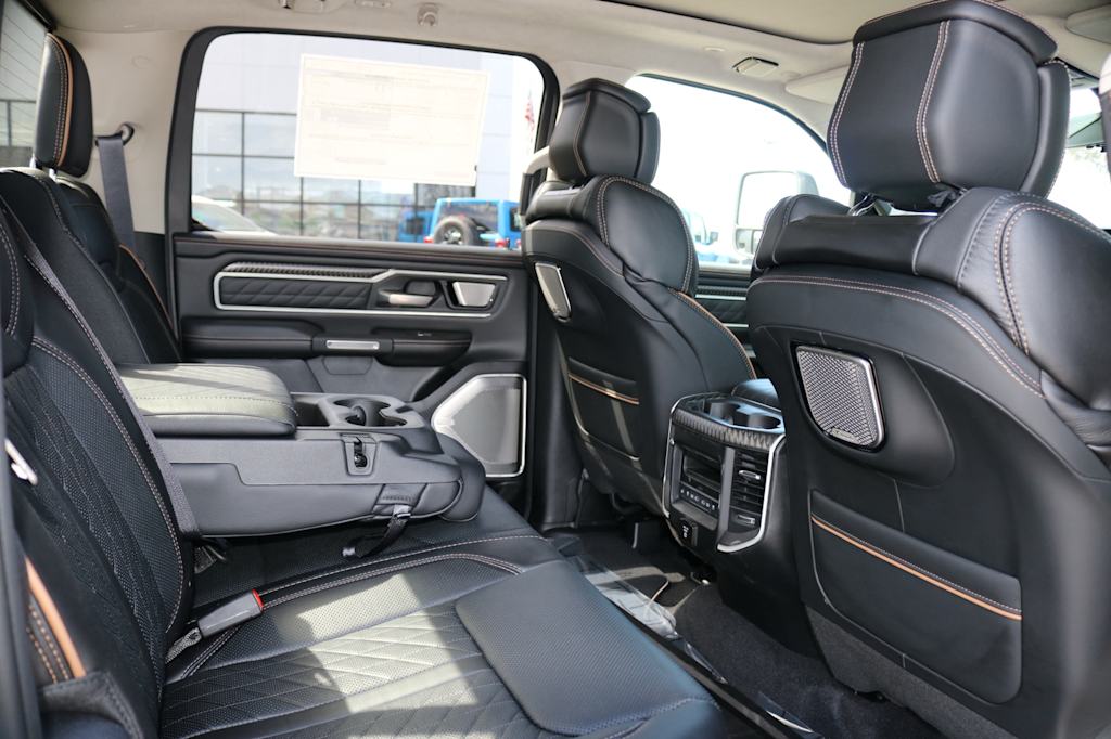 Thumbnail: 2026 RAM 1500 - 10