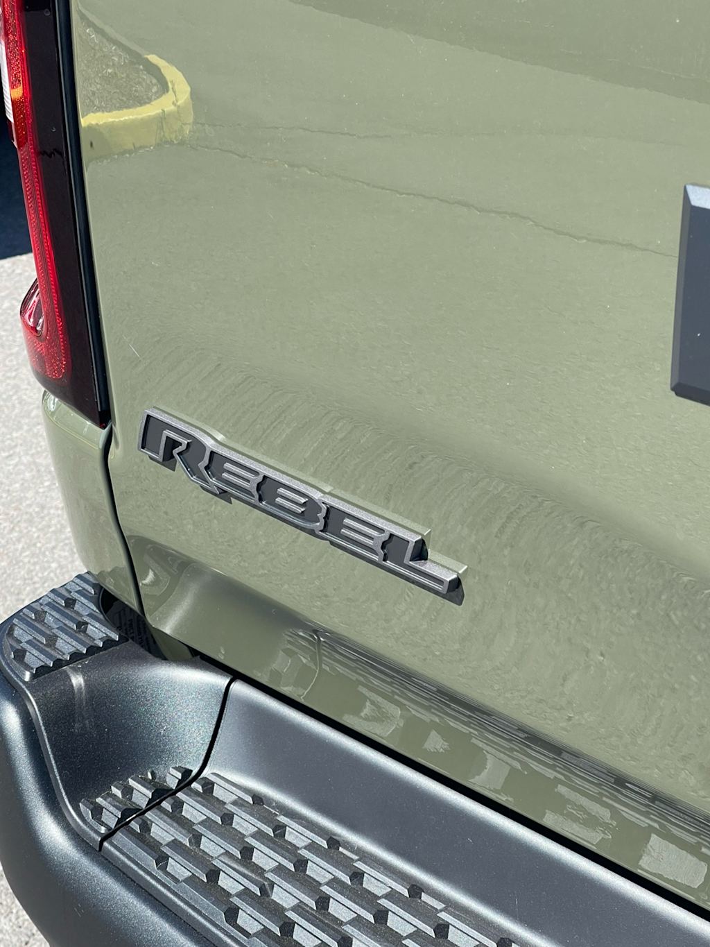 Thumbnail: 2026 RAM 1500 - 6