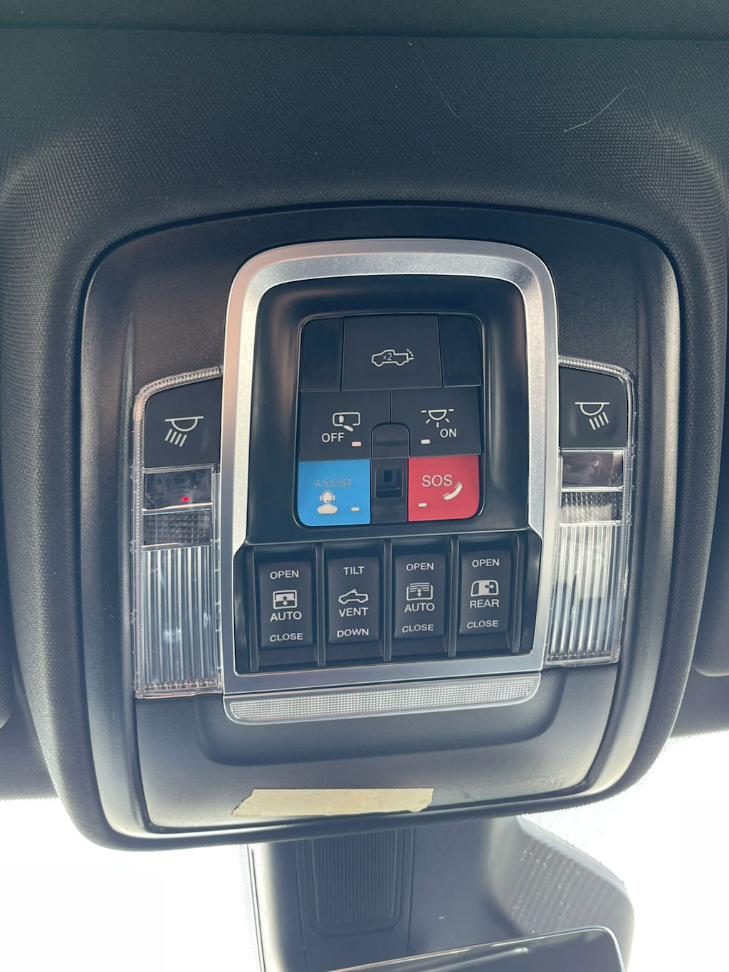Thumbnail: 2026 RAM 1500 - 20