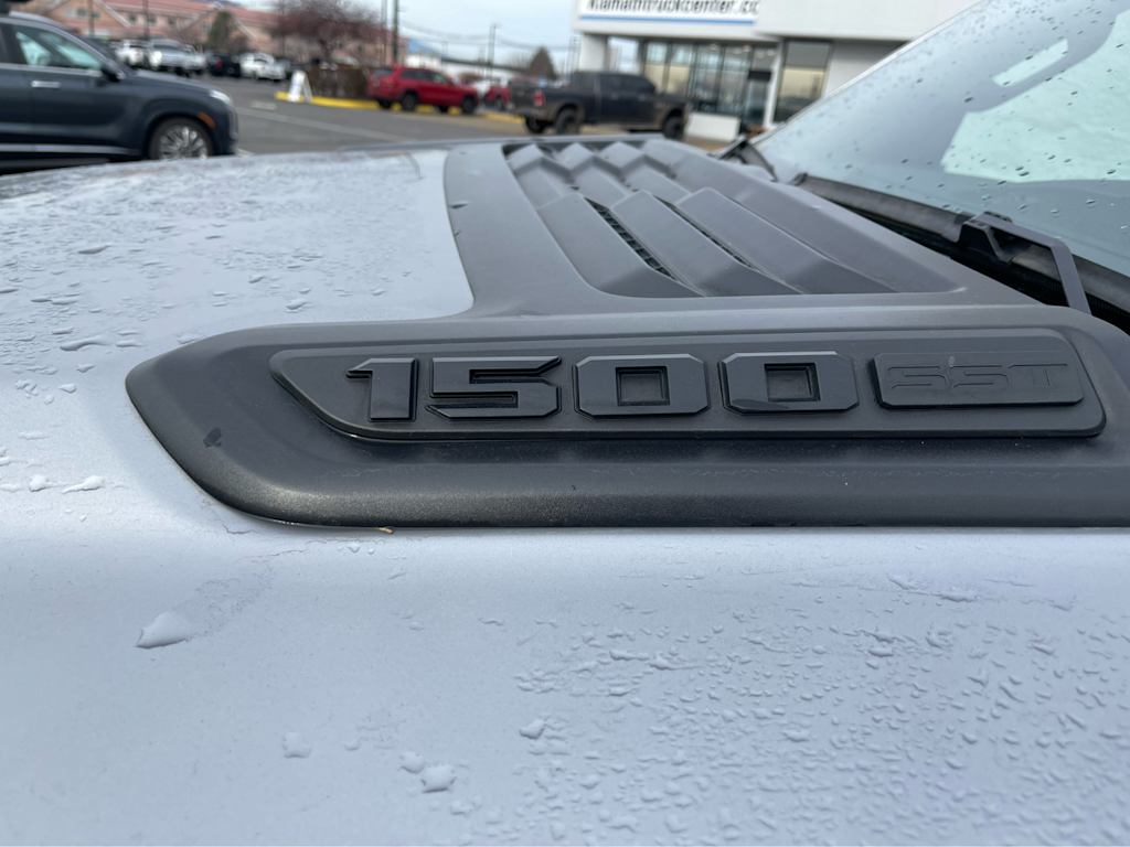 Thumbnail: 2025 RAM 1500 - 17