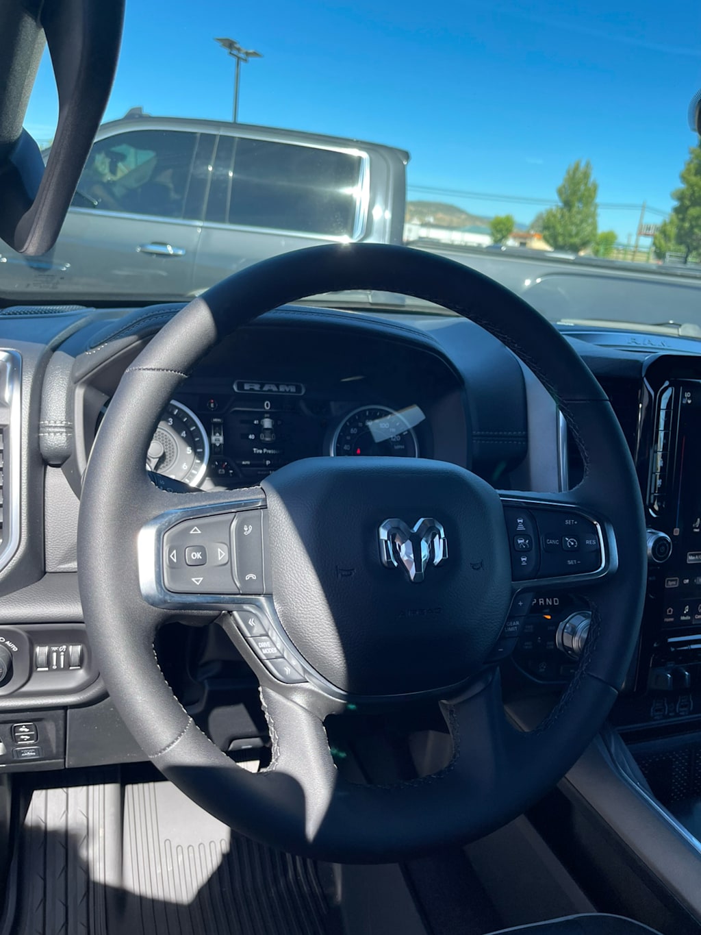 Thumbnail: 2026 RAM 1500 - 8
