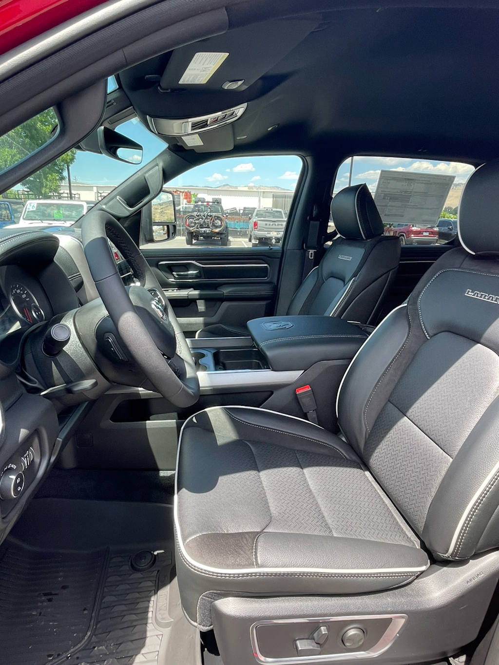 Thumbnail: 2026 RAM 1500 - 28