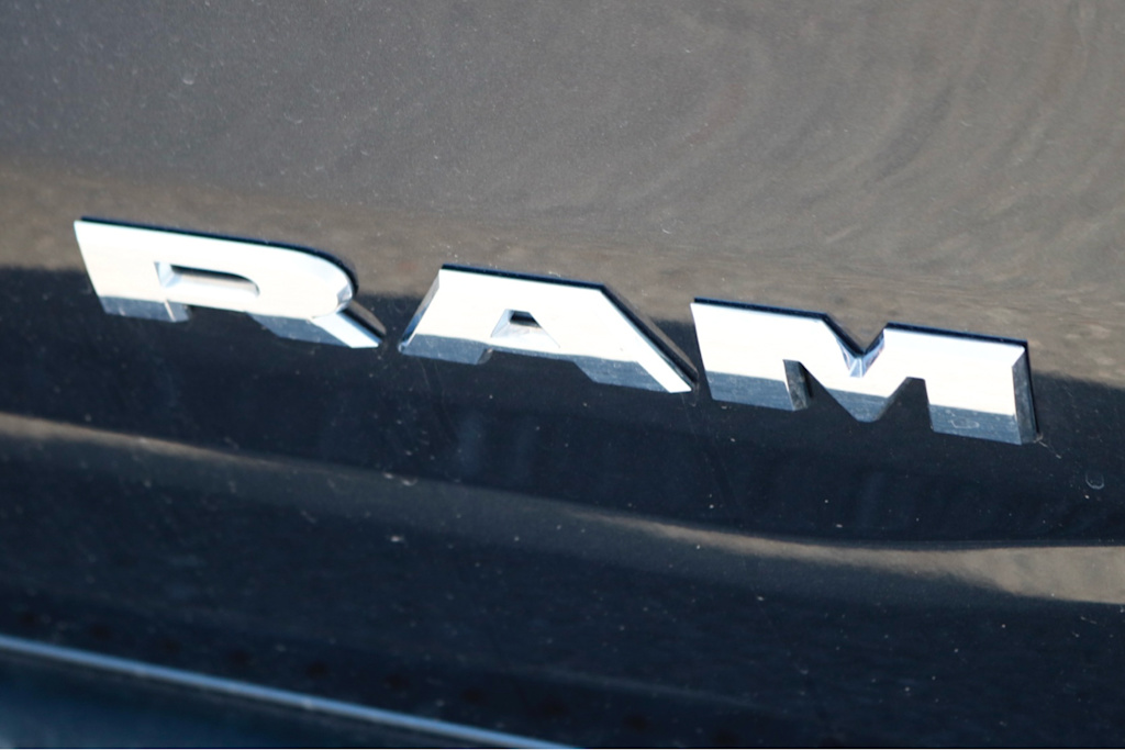 Thumbnail: 2020 RAM 1500 - 10