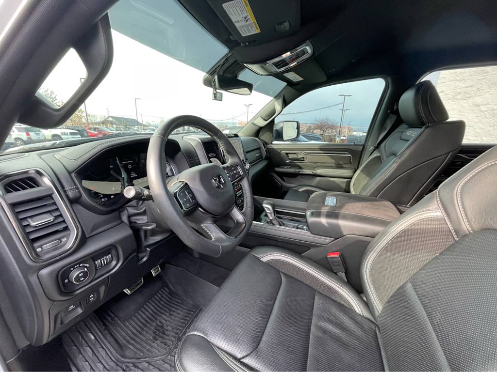 Thumbnail: 2025 RAM 1500 - 2