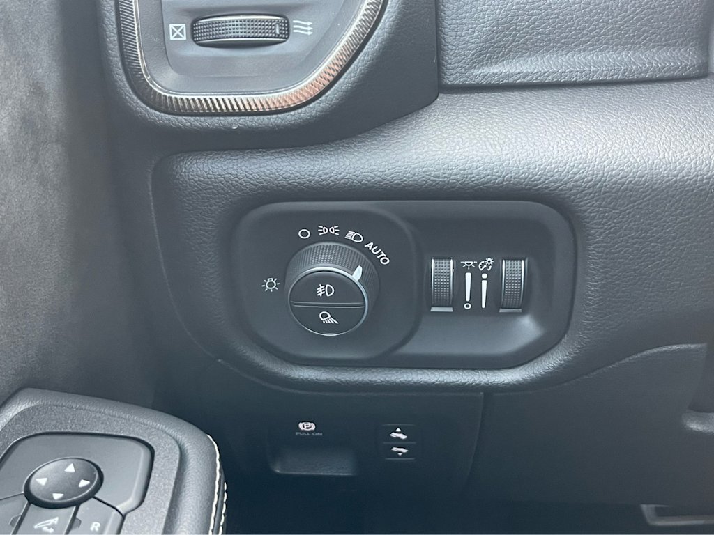 Thumbnail: 2025 RAM 1500 - 24