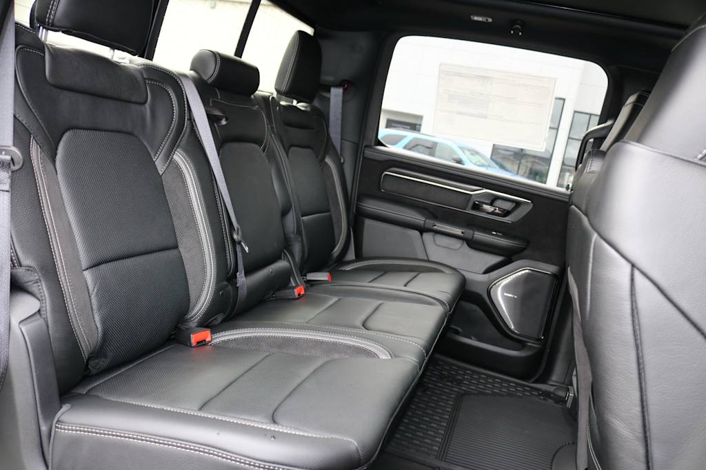 Thumbnail: 2026 RAM 1500 - 27