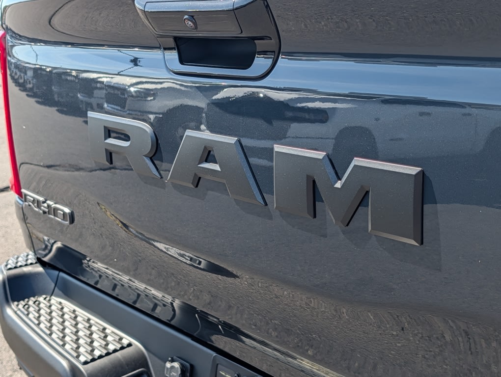 Thumbnail: 2026 RAM 1500 - 18