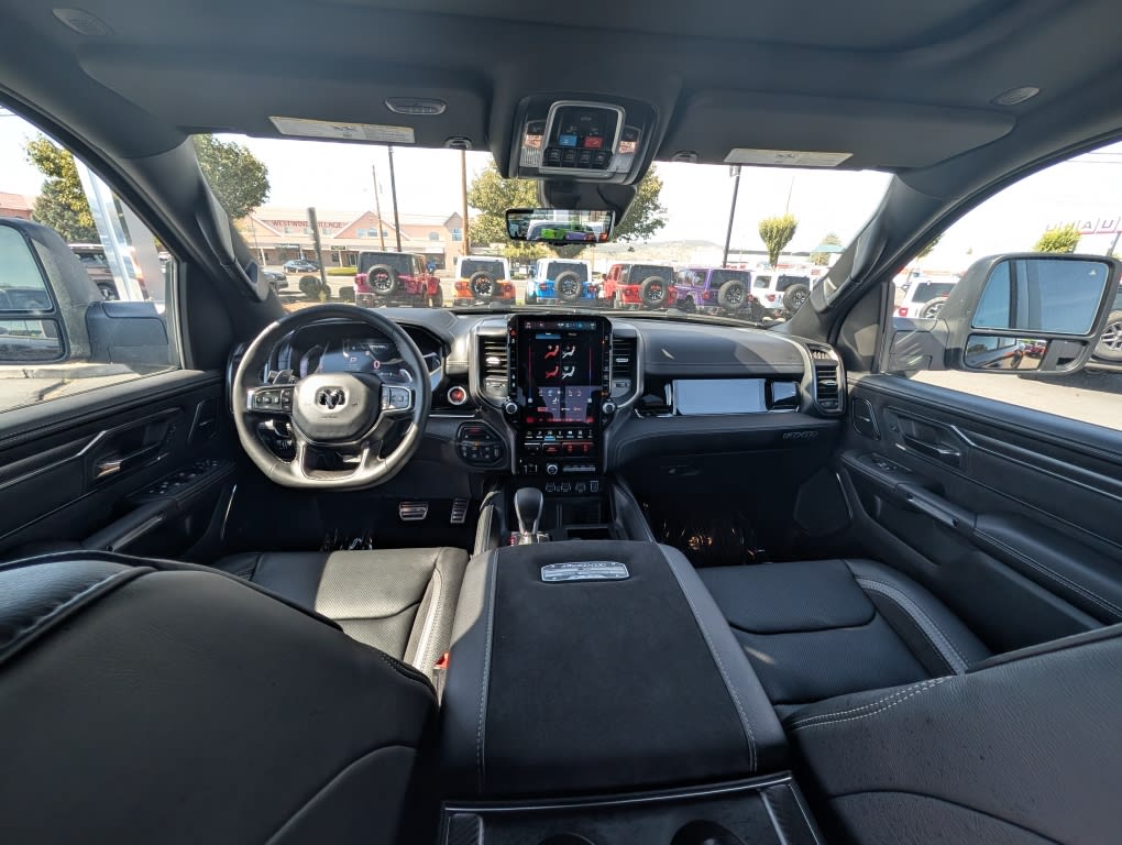 Thumbnail: 2026 RAM 1500 - 8