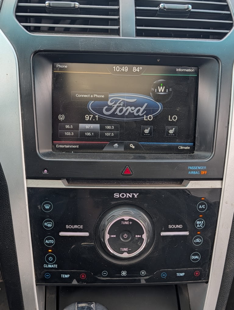 Thumbnail: 2014 Ford Explorer - 7