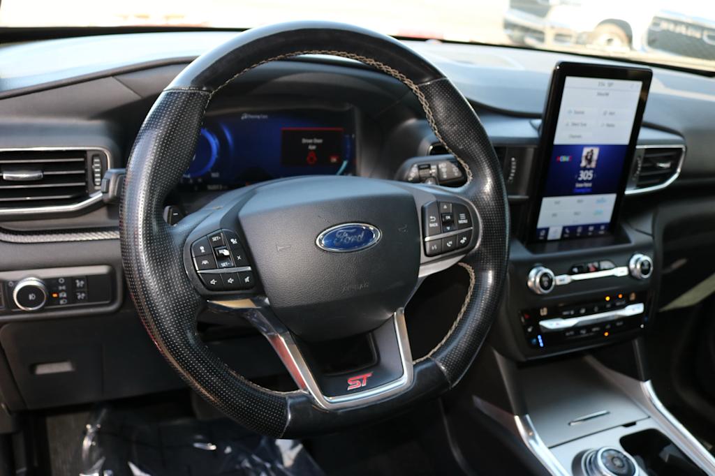 Thumbnail: 2020 Ford Explorer - 8