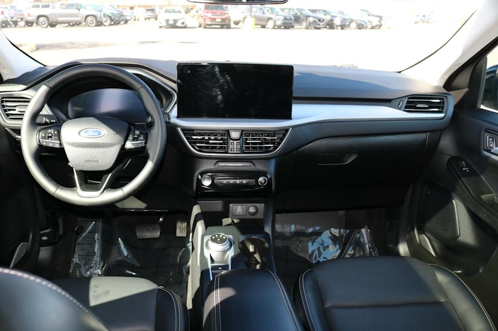 Thumbnail: 2025 Ford Escape - 8