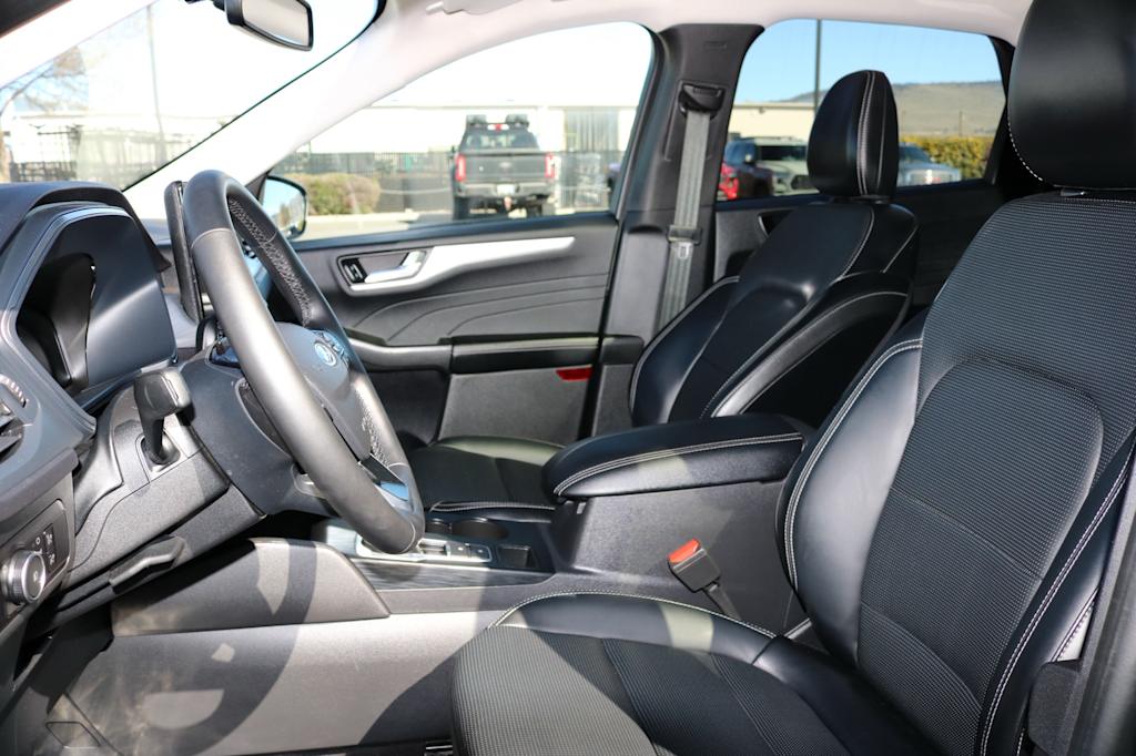 Thumbnail: 2025 Ford Escape - 10