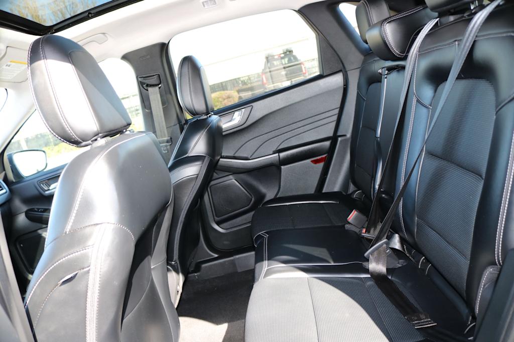 Thumbnail: 2025 Ford Escape - 26