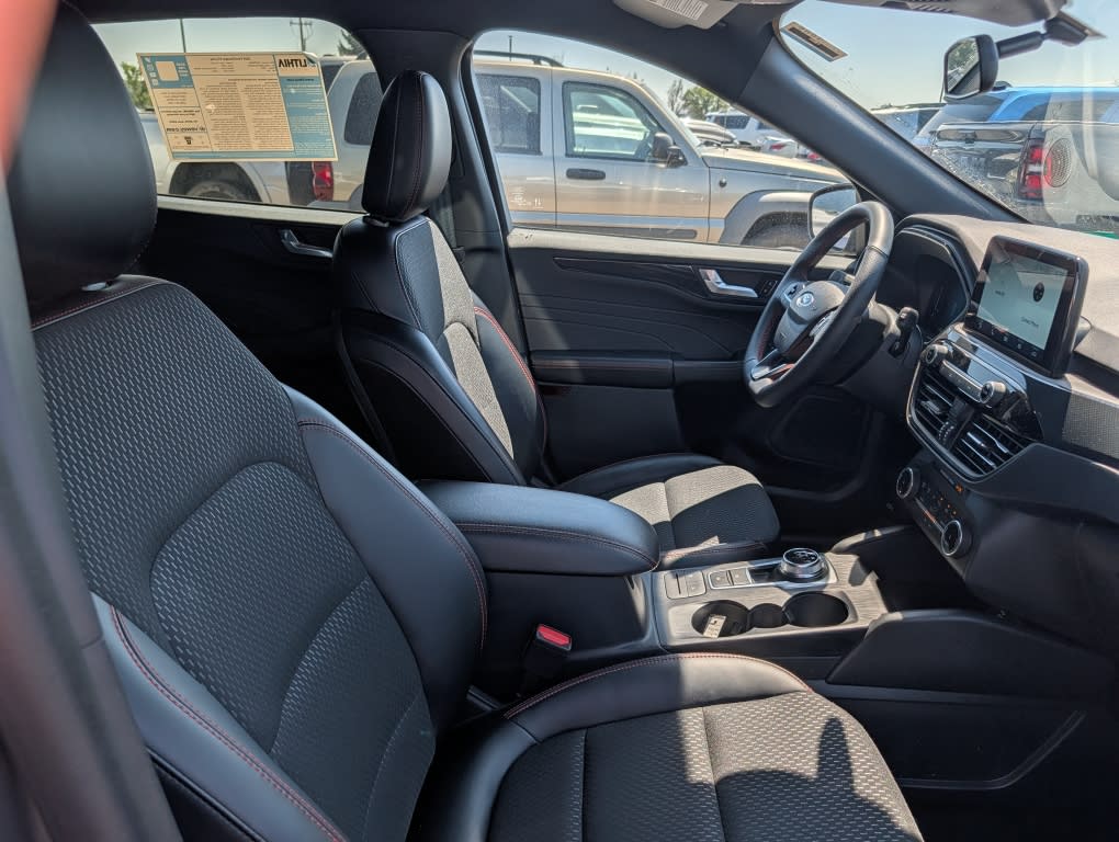 Thumbnail: 2025 Ford Escape - 9