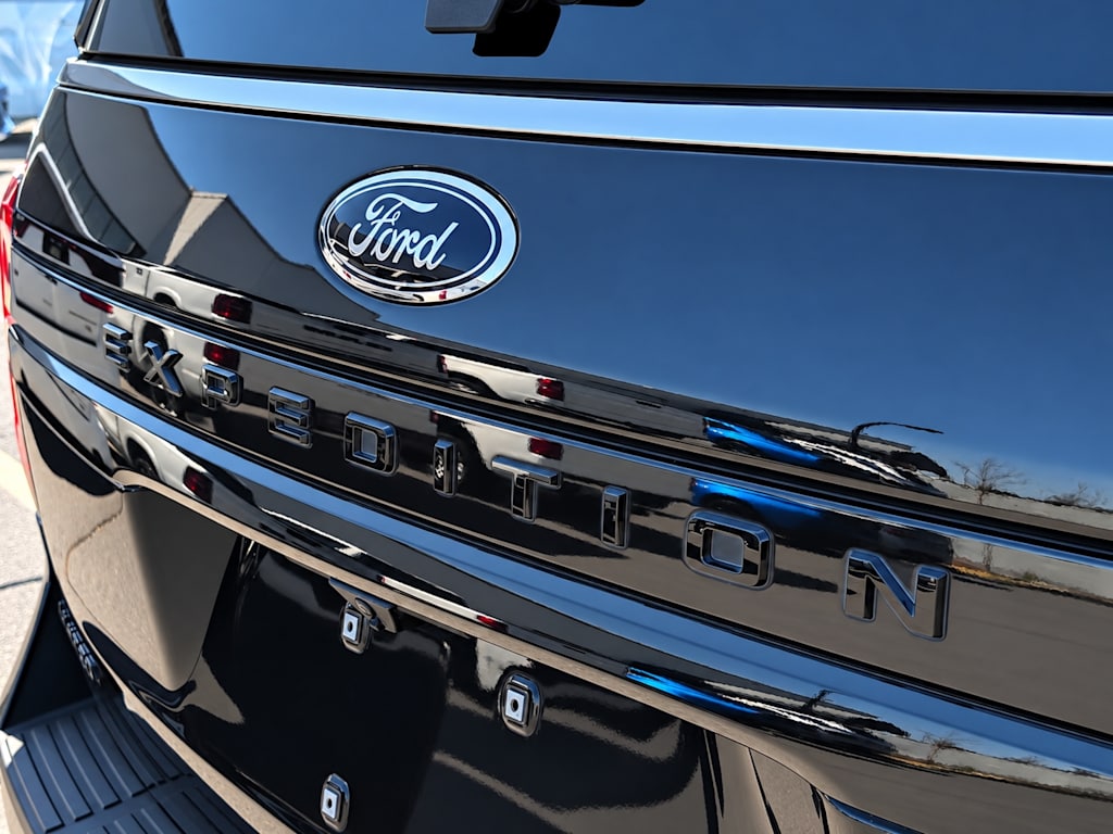 Thumbnail: 2023 Ford Expedition MAX - 11