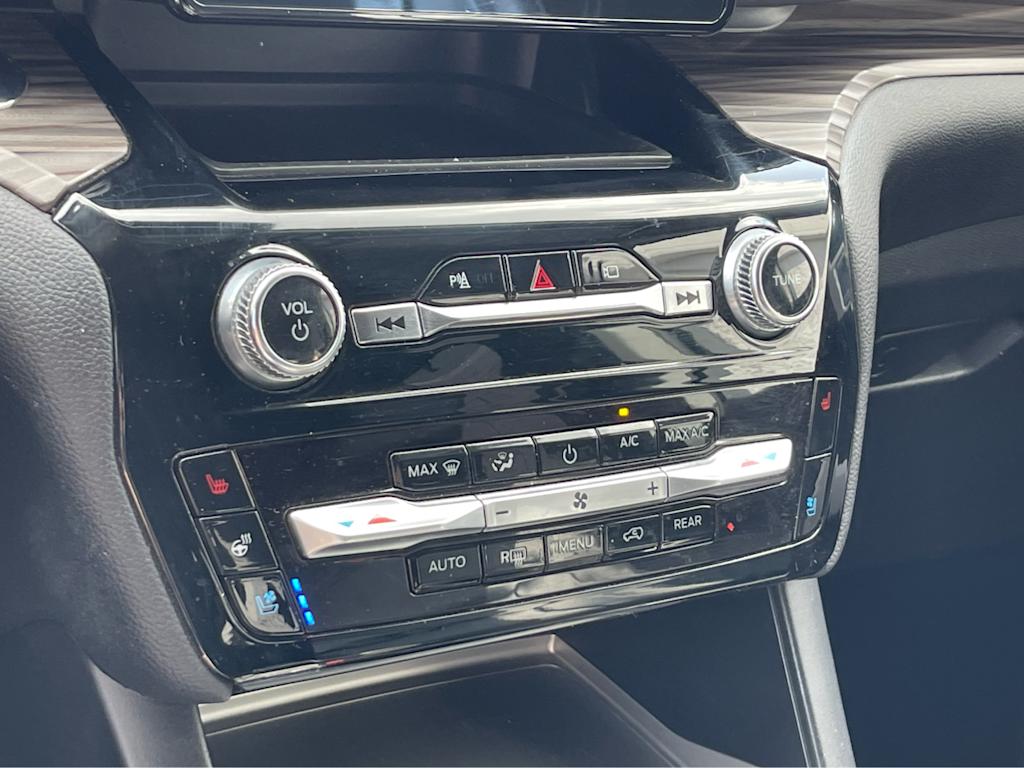 2022 Ford Explorer Limited 21