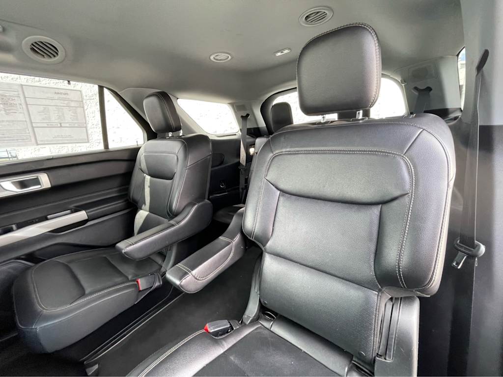 2022 Ford Explorer Limited 26