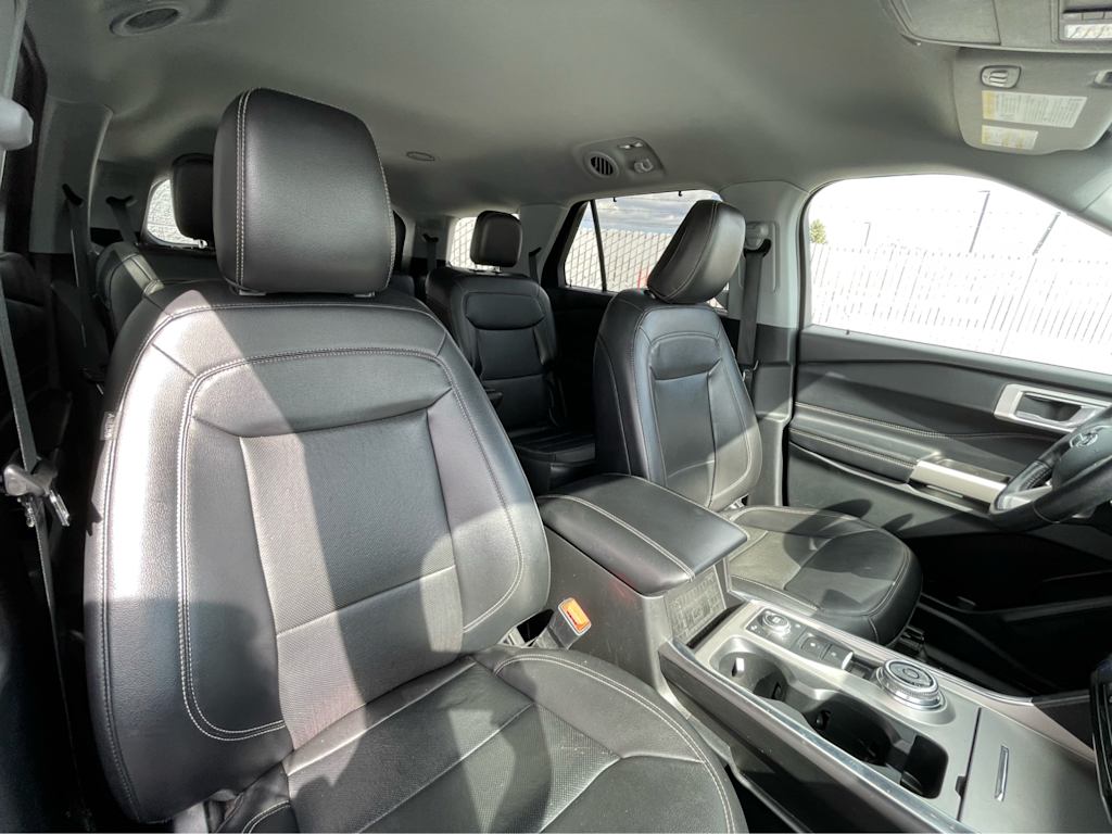 2022 Ford Explorer Limited 28