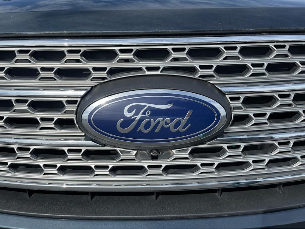 Thumbnail: 2023 Ford Explorer - 6