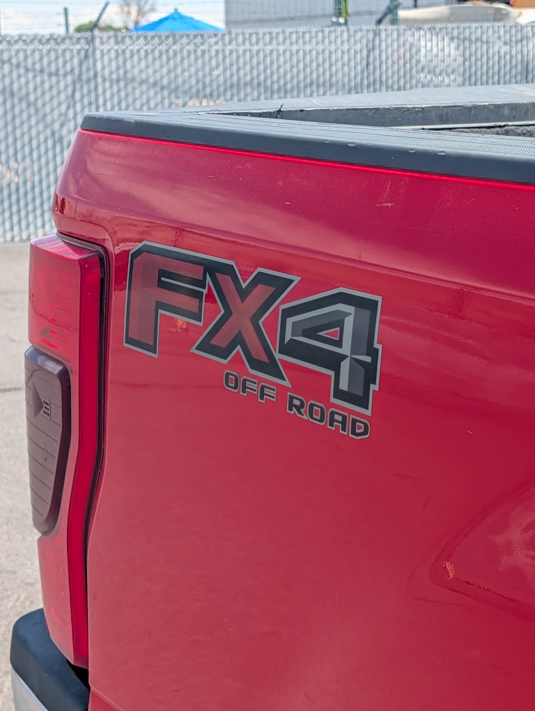 Thumbnail: 2020 Ford F-250 - 8