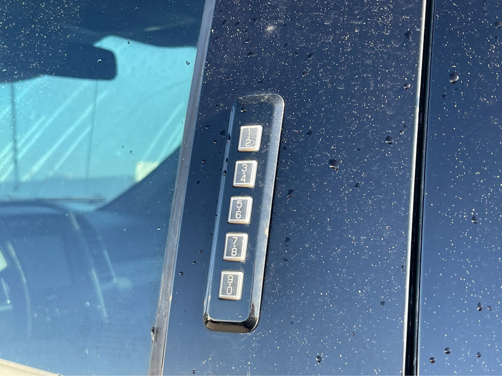 2017 Ford F-250 XLT 6