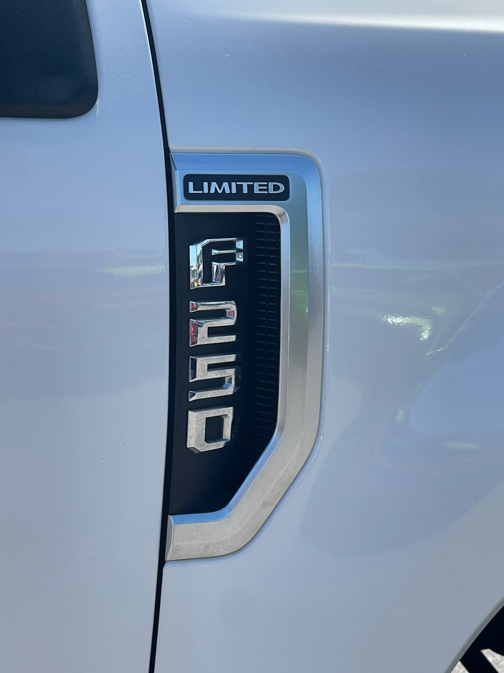 Thumbnail: 2018 Ford F-250 - 6