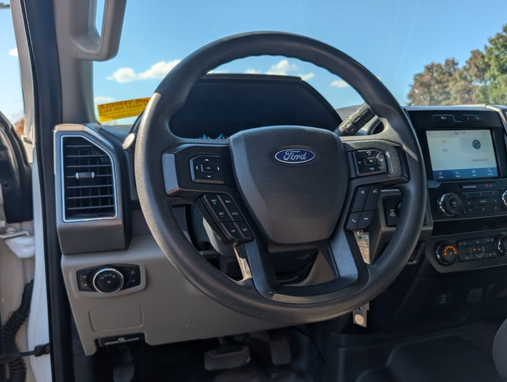 Thumbnail: 2022 Ford F-350 - 8