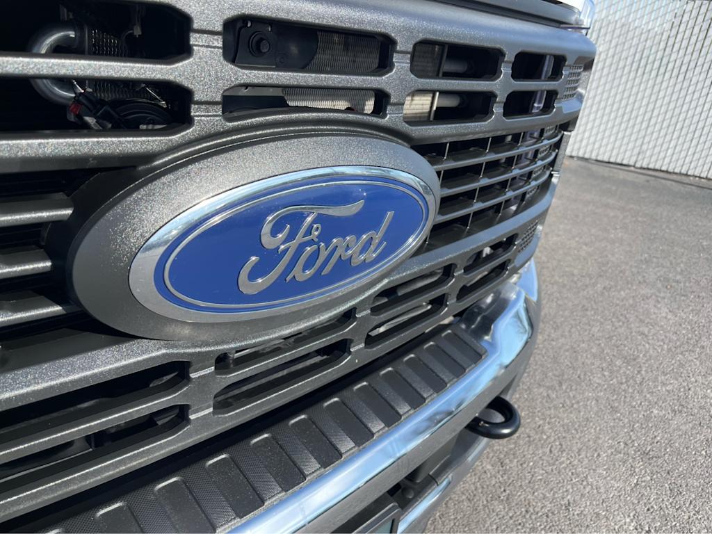 Thumbnail: 2024 Ford F-350 - 19