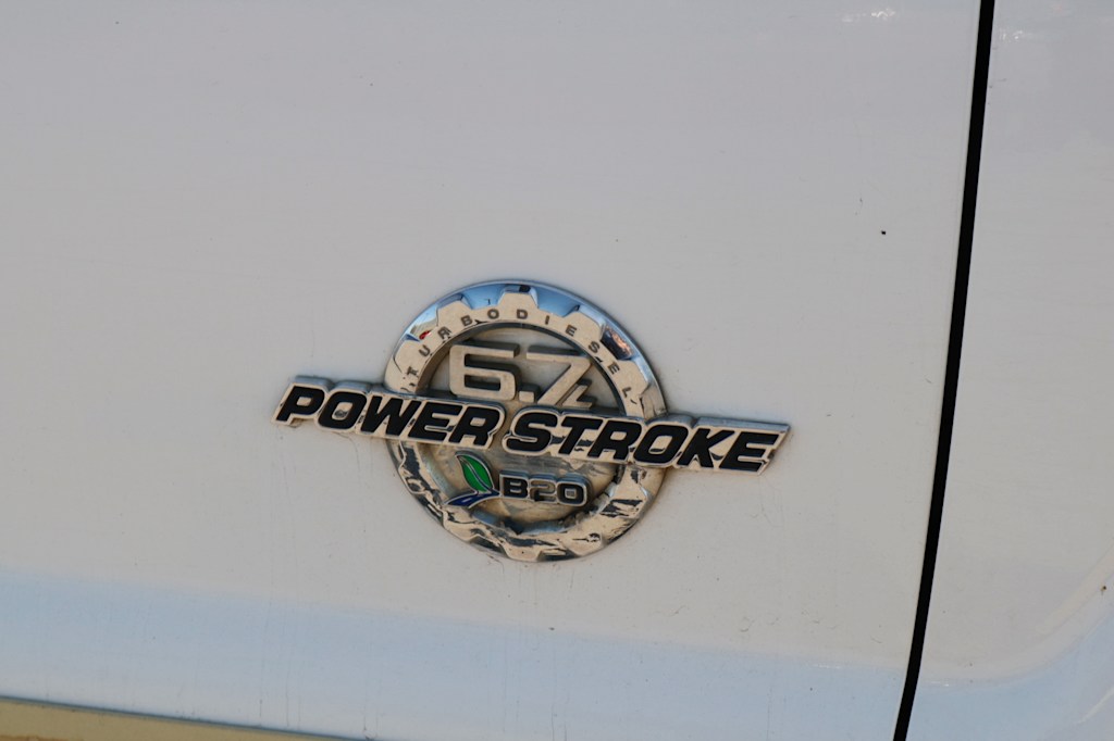 Thumbnail: 2015 Ford F-350 - 4