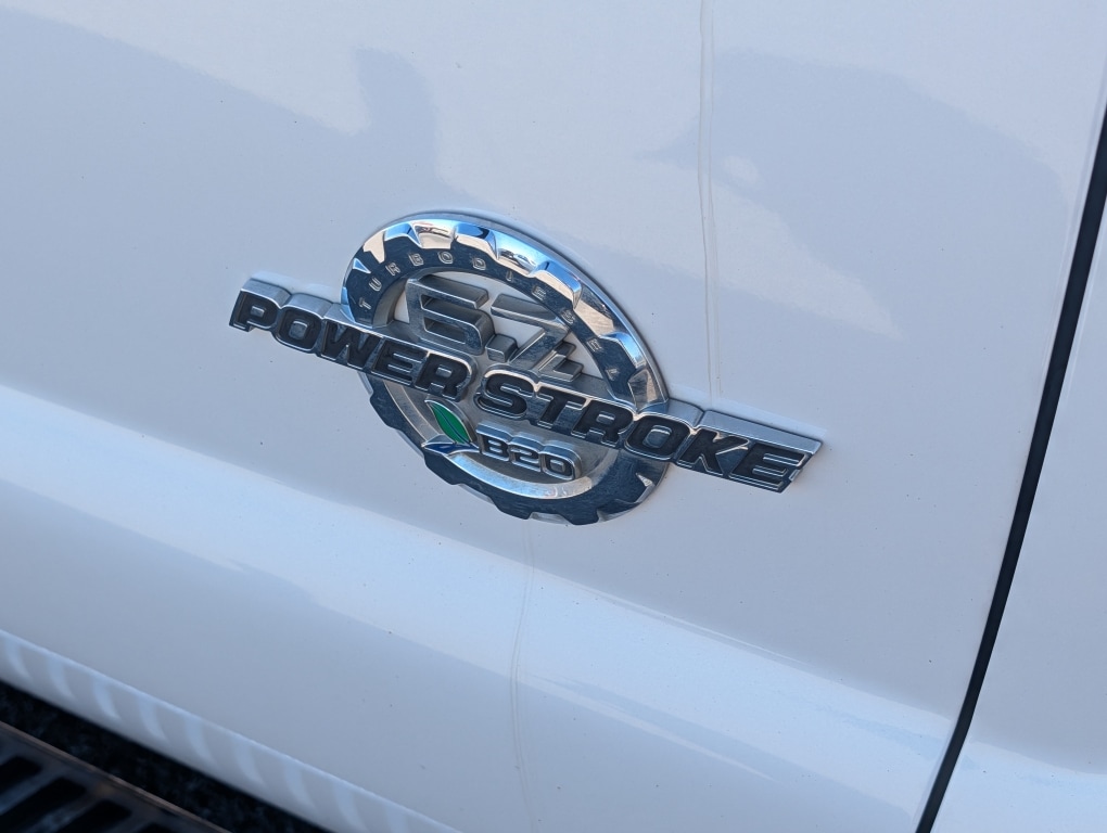 Thumbnail: 2016 Ford F-350 - 18
