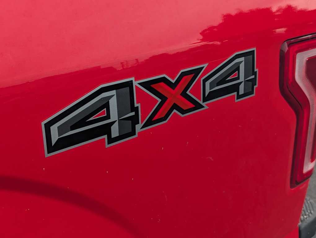 Thumbnail: 2015 Ford F-150 - 13