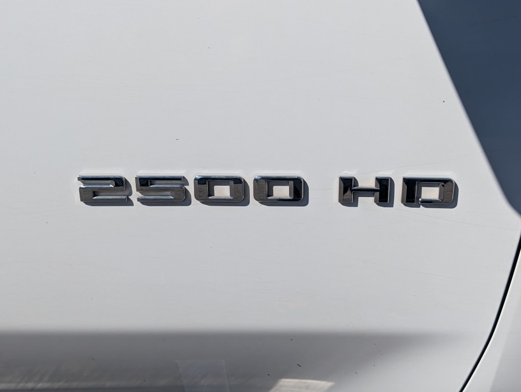 Thumbnail: 2022 Chevrolet Silverado 2500 - 13