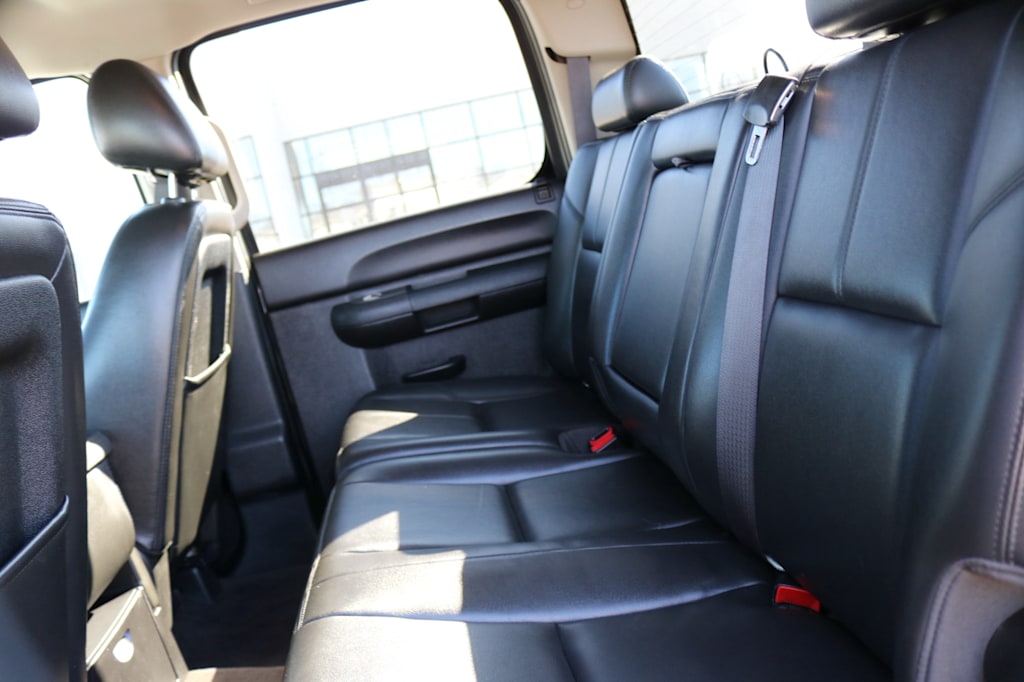 Thumbnail: 2014 Chevrolet Silverado 3500 - 29