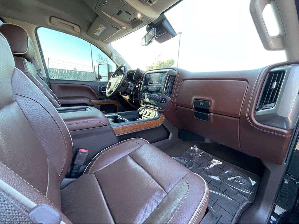 Thumbnail: 2018 Chevrolet Silverado 3500 - 12