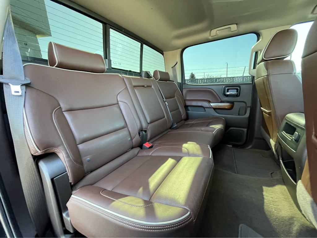 Thumbnail: 2018 Chevrolet Silverado 3500 - 27