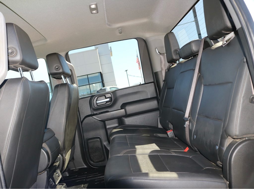 Thumbnail: 2021 Chevrolet Silverado 3500 - 26