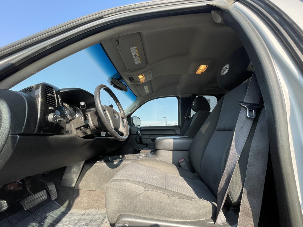 Thumbnail: 2010 Chevrolet Silverado 1500 - 12