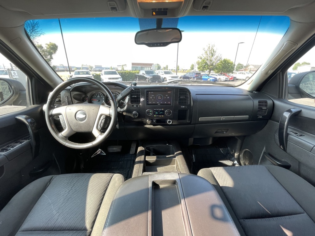 Thumbnail: 2010 Chevrolet Silverado 1500 - 11