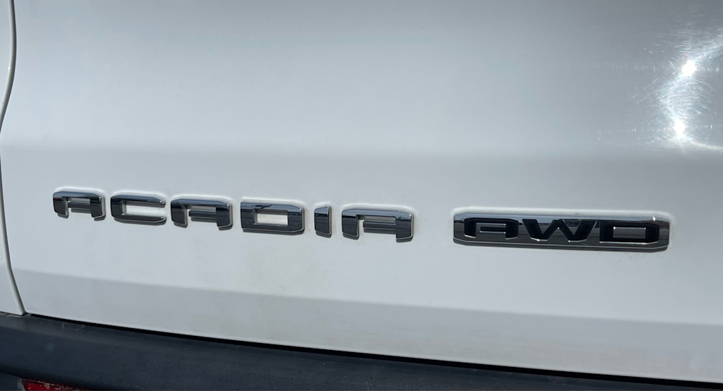 Thumbnail: 2024 GMC Acadia - 15