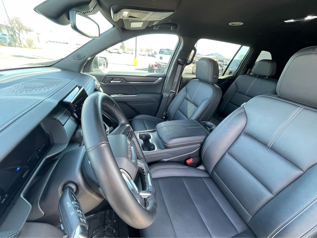 Thumbnail: 2024 GMC Acadia - 23