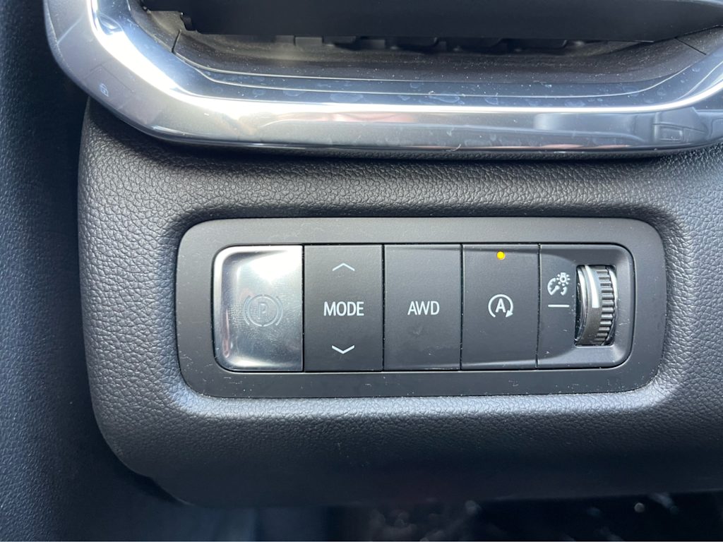 Thumbnail: 2024 GMC Acadia - 28