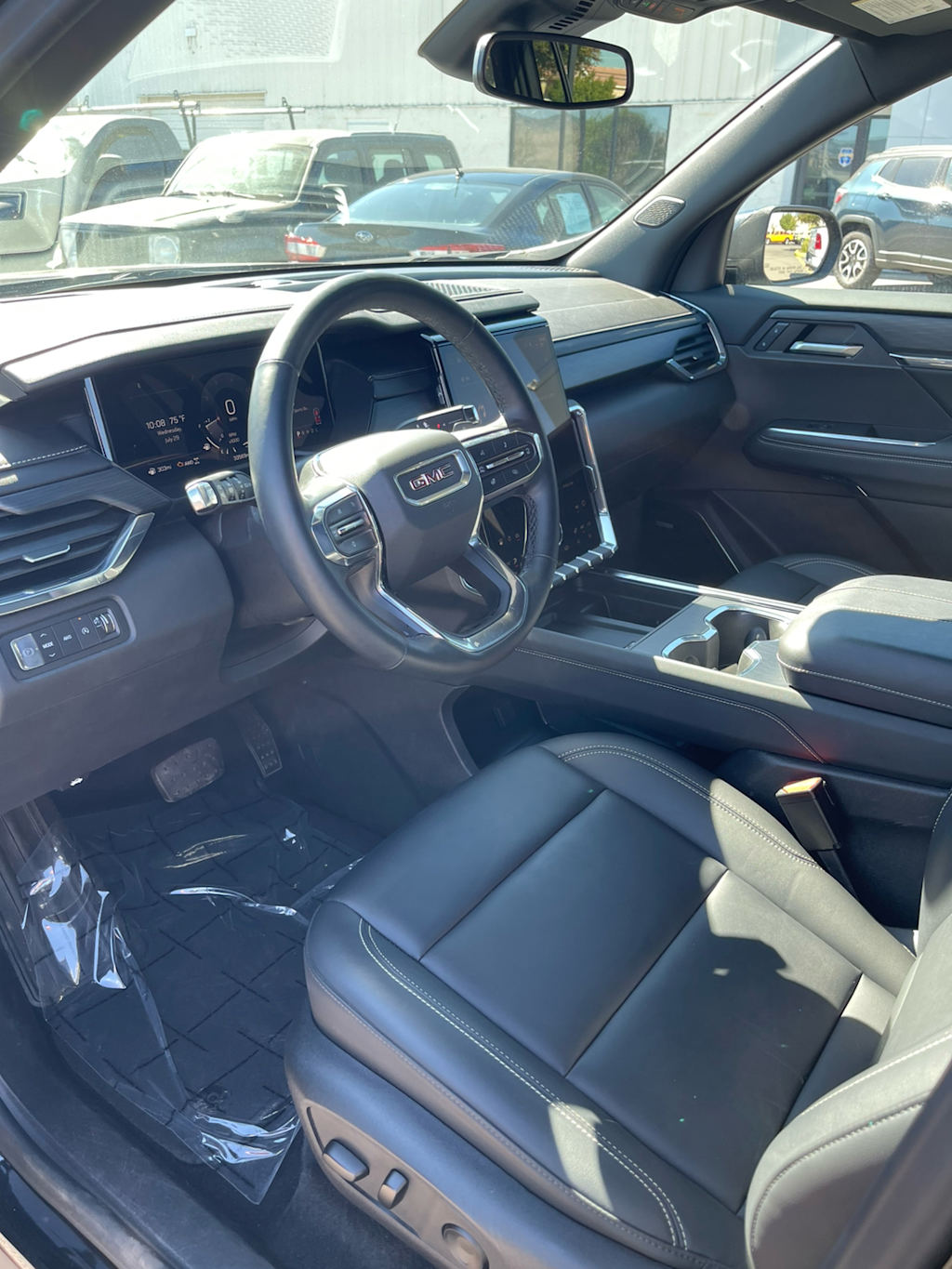 Thumbnail: 2024 GMC Acadia - 2