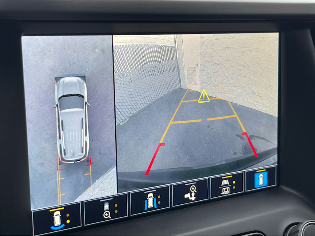 Thumbnail: 2021 GMC Acadia - 23