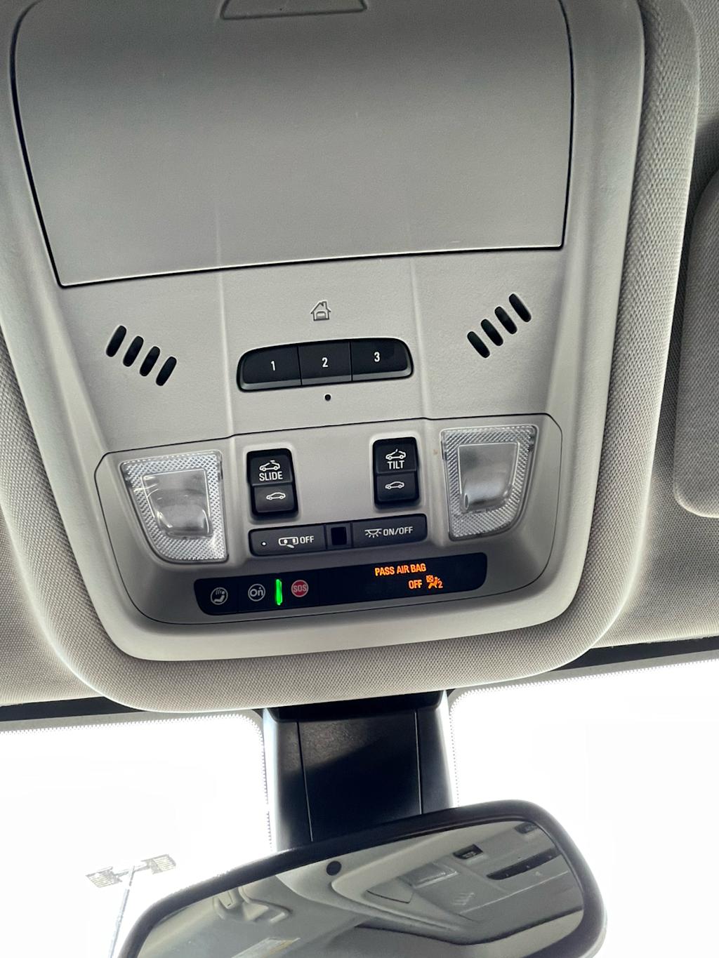 Thumbnail: 2021 GMC Acadia - 24