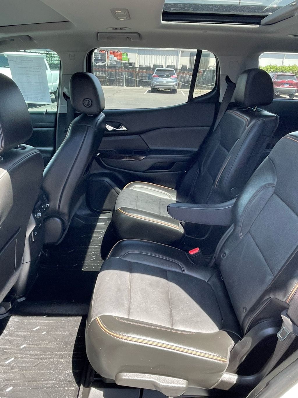 Thumbnail: 2021 GMC Acadia - 29