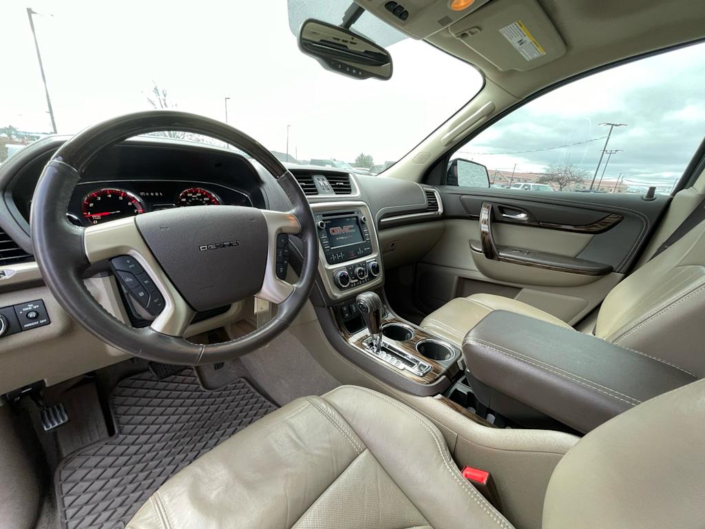 2016 GMC Acadia Denali 2
