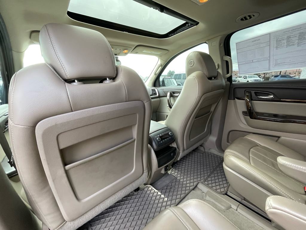 2016 GMC Acadia Denali 13